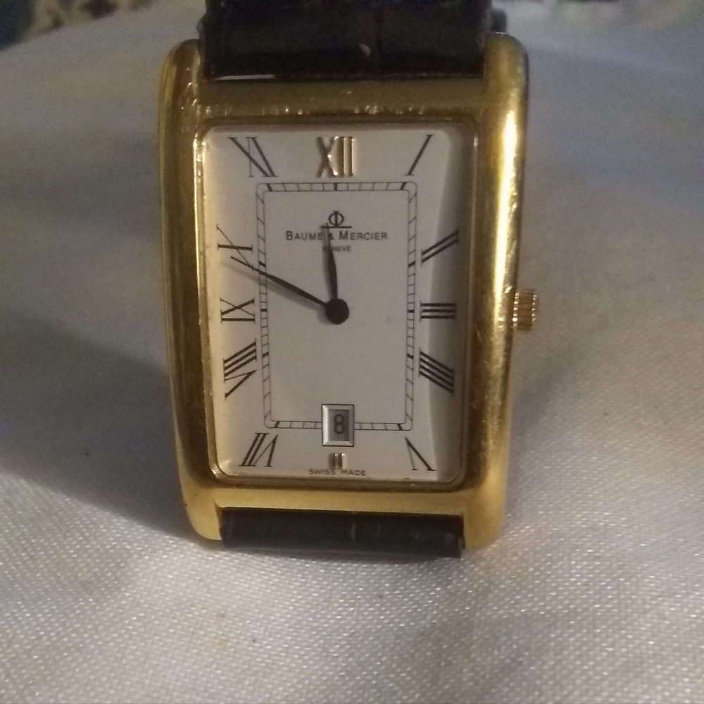 Vintage Baume & Merce 18kt Gold Watch